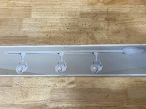 lot 28 image: HAMPTON BAY 3-Light LED Linear Track Retro Kit- White