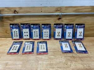 lot 107 image: MONSTER Lot of 5- Cable Component Video And Dual Stereo Audio Wall Plate and a lot of 7- Six Port Computer Wall Plates