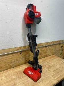 lot 11 image: MILWAUKEE M18 FUEL 18-Volt Lithium-Ion Brushless 0.25 Gal. Cordless Jobsite Vacuum (Tool-Only)