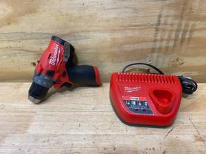 lot 12 image: MILWAUKEE M12 FUEL 12V Lithium-Ion Brushless Cordless 12 in. Hammer Drill with M12 12-Volt Lithium-Ion Battery Charger