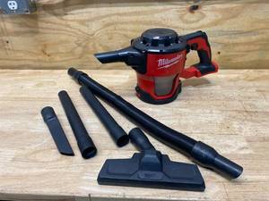 lot 125 image: MILWAUKEE M18 18-Volt Lithium-Ion Cordless Compact Vacuum (Tool-Only)