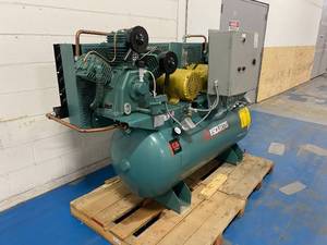 lot 20 image: FS CURTIS Challenge Air E-71 Air Compressor