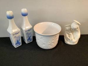 White and Blue Dcor