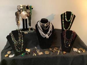 Costume Jewelry 14