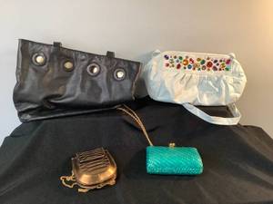 Purse Lot 15