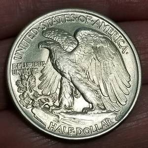1944 WALKING LIBERTY HALF DOLLAR UNC