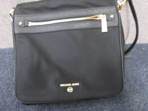Michael Kors Jet Set Travel Charm C...