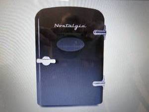 Nostalia Retro 6-Can Personal Cooli...