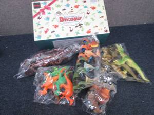Dinosaurs Play Set...