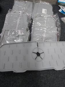 6 Silicone Sink Mats...