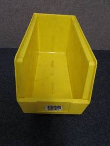 Lot of 18 Medium Yellow Storage Org...