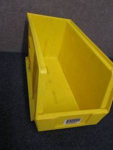 Lot of 18 Medium Yellow Storage Org...