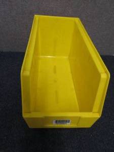 Lot of 18 Medium Yellow Storage Org...