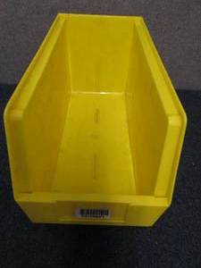 Lot of 18 Medium Yellow Storage Org...