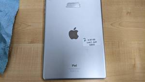 lot 15 image: Apple iPad Air (A1474) 32GB White 9.7 1536x2048 iOS 12.5.5 - USED WORKING