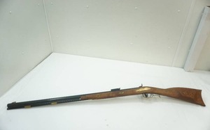 lot 5 image: Kentucky Hunter Rifle .50 Caliber