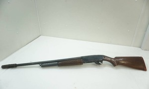 lot 17 image: Stevens 12 gauge