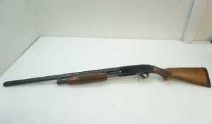 lot 25 image: Mossberg 12 gauge