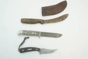 lot 64 image: fixed blade knife
