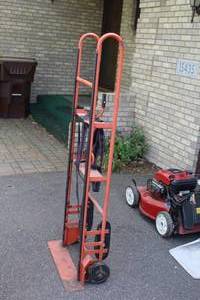 lot 970 image: 5 Appliance Dolly