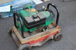lot 974 image: Coleman Powermate 524020 Maxa 4000W Gas Generator (Never Used)