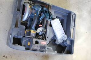 lot 1023 image: Ryobi Combo Set with Case
