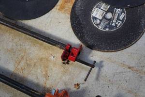 lot 1026 image: 12 Pipe Clamp