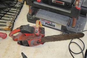 lot 1037 image: Vintage Jonsereds Chain Saw