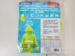 New Boss Size Medium Rain Jacket