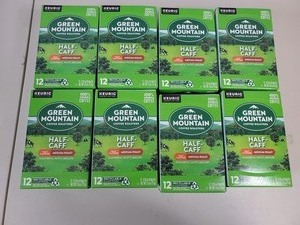 8 Boxes of Keurig Pods Green Mountain Medium Roast Half-Caff