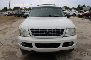 lot 23 image: 2004 Ford Explorer Limited 4x4