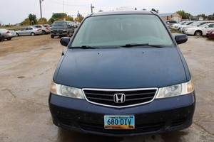 lot 22 image: 2004 Honda Odyssey EX-L wDVD