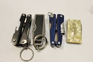 2 Vintage Knives And 2 Collectable Multi Tool Lot