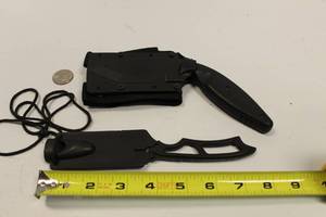 2 Hunting Knives In Plastic Sheath