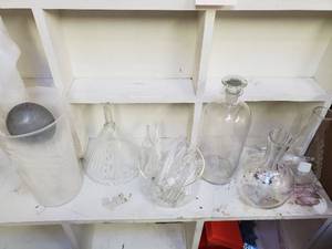 lot 24 image: Contents Of Shelf