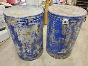 lot 52 image: 2 Metal Drums