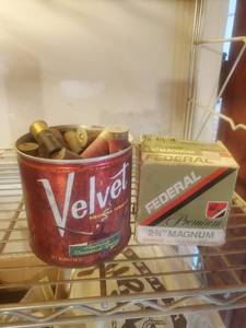 lot 68 image: Box Of Old Shotgun Shells