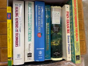 lot 68 image: 9-Health & Healing Books