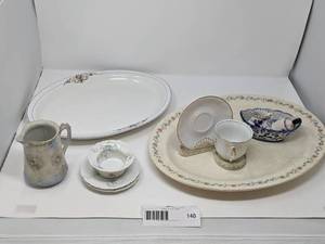 lot 140 image: Lovely Vintage China Collection-Delft Blue & More