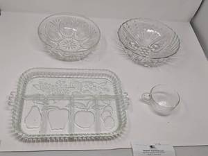 lot 142 image: Depression Glass Collection-Indiana Glass, Anchor Hocking