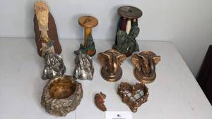 lot 21 image: Beautiful Vintage Decorative Elephants & More