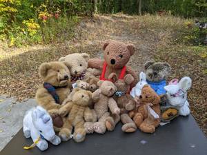 lot 229 image: Adorable Teddy Bears & Plush Animals-Boyds Bears & More