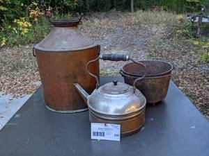 lot 239 image: Vintage Milk Can, Tea Kettle, & Galvanized Steel Bucket