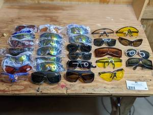 lot 85 image: Assorted Sunglasses-Great for Resellers