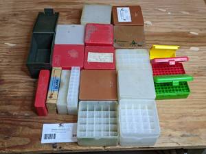 lot 89 image: 20 Ammo Cases