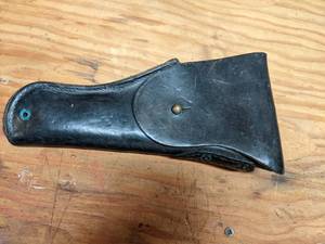 lot 154 image: Vintage Graton & Knight Holster