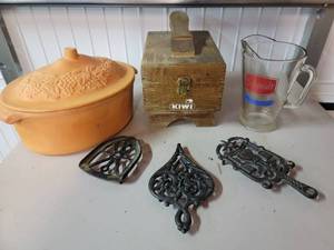 lot 296 image: Assorted Kitchen Collection Vintage Simmer Pot Pitcher Cast Iron Pads Wooden Box