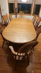 lot 200 image: Wooden Dining Table W Eight Chair 70x48x29