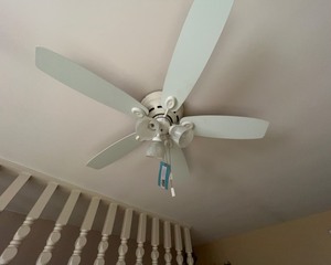 lot 138 image: Ceiling Fan