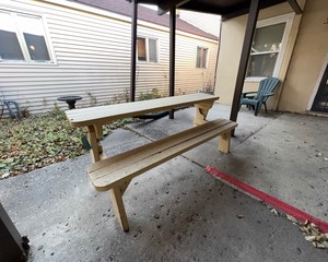 lot 202 image: Bench